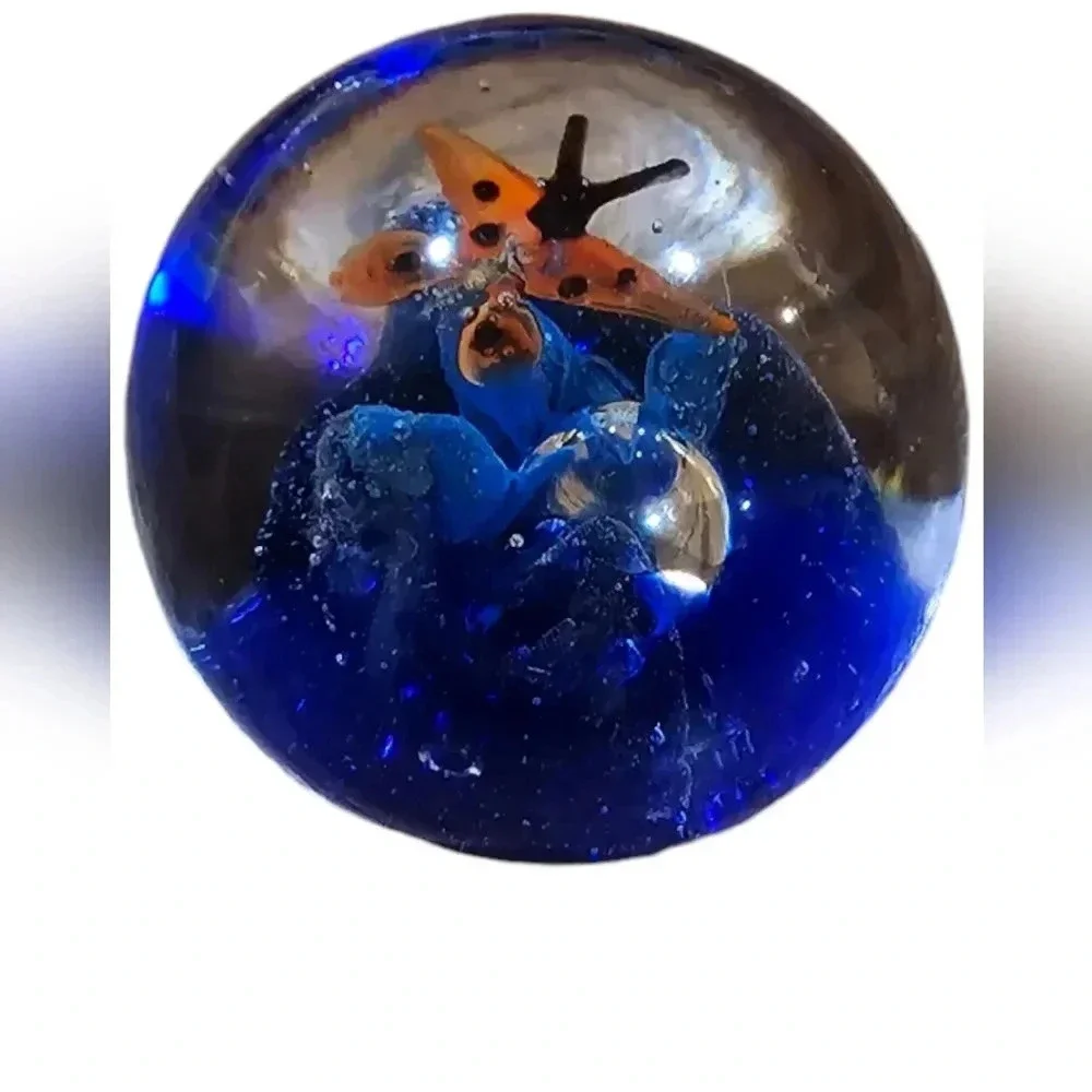 Butterfly Paperweight - Picture 1 of 3
